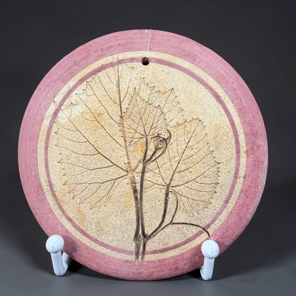 Blue Moon Pottery Botanical Leaf Impression Wall Plaque Round Pink Border 5in